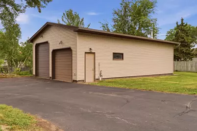 310  9th Ave, Onalaska, WI 54650 - Photo 4