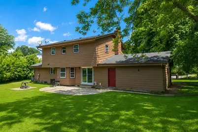 103  Debbie Ct, Waukesha, WI 53189 - Photo 24