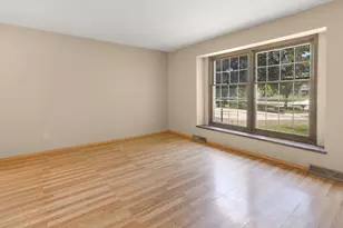 103 Debbie Ct, Waukesha, WI 53189 - Photo 10