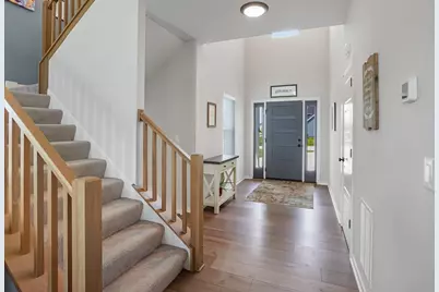 35233  Walleye Ct, Summit, WI 53066 - Photo 4