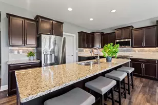 W229N4328 Baker Ct, Pewaukee, WI 53072 - Photo 14