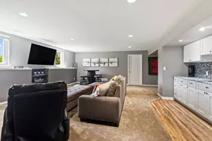 W229N4328 Baker Ct, Pewaukee, WI 53072 - Photo 30