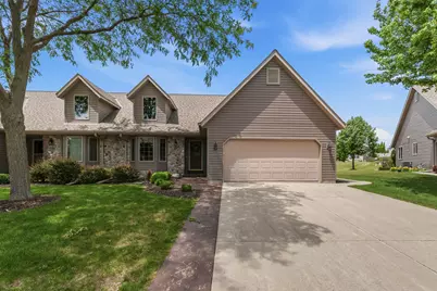 W203N16151  Pin Oak Cir, Jackson, WI 53037 - Photo 1