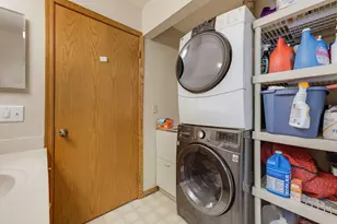 W276S4440 Elk Valley Ct, Waukesha, WI 53189 - Photo 26
