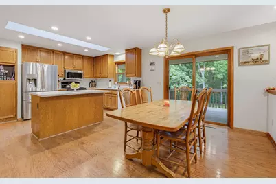 W276S4440  Elk Valley Ct, Waukesha, WI 53189 - Photo 10