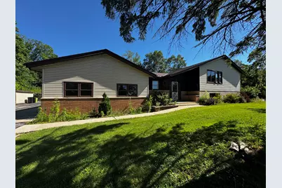 N56W25790  Richmond Rd, Lisbon, WI 53089 - Photo 2