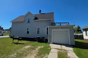 2006 S 11th St, Sheboygan, WI 53081 - Photo 2