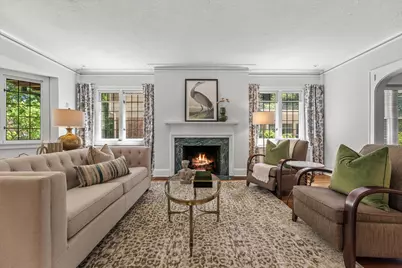 4637 N Murray Ave, Whitefish Bay, WI 53211 - Photo 8