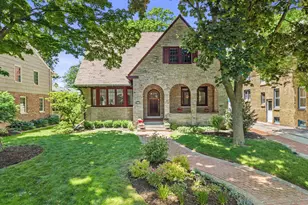 4637 N Murray Ave, Whitefish Bay, WI 53211 - Photo 1