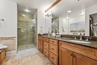 4637 N Murray Ave, Whitefish Bay, WI 53211 - Photo 28