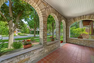 4637 N Murray Ave, Whitefish Bay, WI 53211 - Photo 4