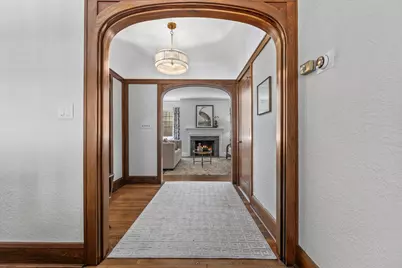 4637 N Murray Ave, Whitefish Bay, WI 53211 - Photo 6