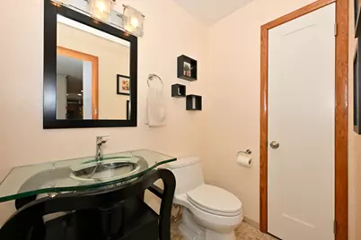 S43W22111  Beeheim Rd, Waukesha, WI 53189 - Photo 10