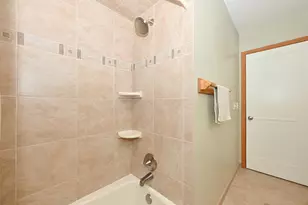 S43W22111 Beeheim Rd, Waukesha, WI 53189 - Photo 40