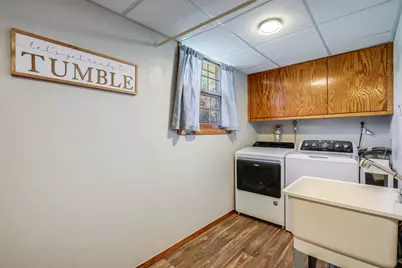 5033  Brookfield Cir, Manitowoc, WI 54220 - Photo 38