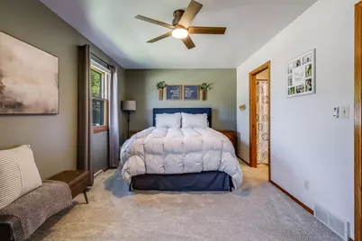 5033  Brookfield Cir, Manitowoc, WI 54220 - Photo 26