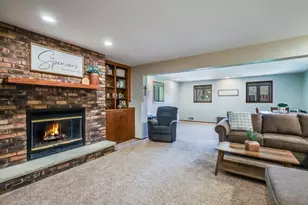 5033 Brookfield Cir, Manitowoc, WI 54220 - Photo 18