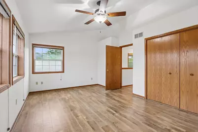 325  Kristin Ct, Brookfield, WI 53045 - Photo 38