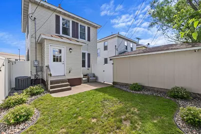909  Green Bay St, La Crosse, WI 54601 - Photo 16