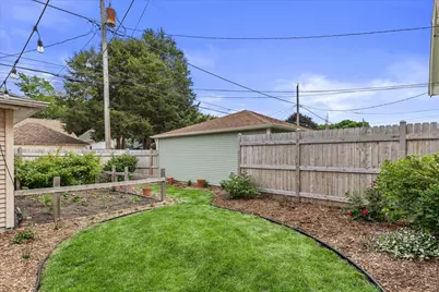 3416 S Delaware Ave, Milwaukee, WI 53207 - Photo 28