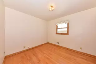 3426 E Whittaker Ave, Cudahy, WI 53110 - Photo 24
