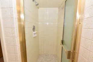 3426 E Whittaker Ave, Cudahy, WI 53110 - Photo 34