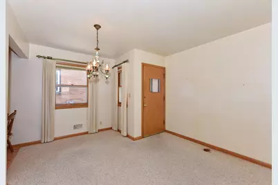 3426 E Whittaker Ave, Cudahy, WI 53110 - Photo 8