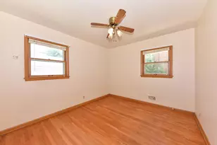 3426 E Whittaker Ave, Cudahy, WI 53110 - Photo 28