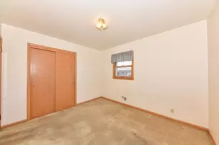 3426 E Whittaker Ave, Cudahy, WI 53110 - Photo 22
