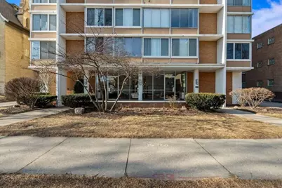 1409 N Prospect Ave #302, Milwaukee, WI 53202 - Photo 22