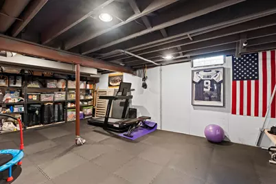 8140 S Waring Dr, Oak Creek, WI 53154 - Photo 24