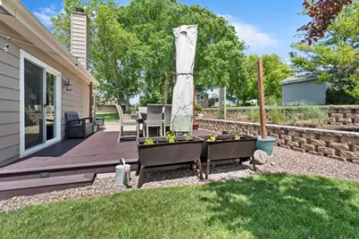 8140 S Waring Dr, Oak Creek, WI 53154 - Photo 36