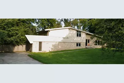 W154N8105  Elm Ln, Menomonee Falls, WI 53051 - Photo 1