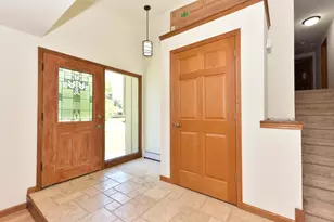 W154N8105 Elm Ln, Menomonee Falls, WI 53051 - Photo 2