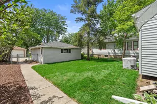 4913 N Navajo Ave, Glendale, WI 53217 - Photo 18