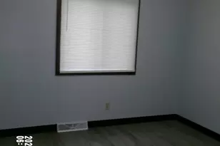 7452 N Granville Rd, Milwaukee, WI 53224 - Photo 14
