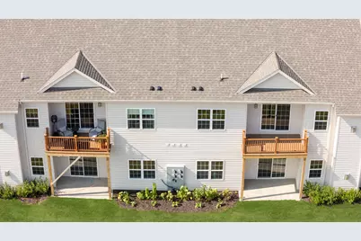 1792  Horseshoe Ln #425-2, Slinger, WI 53086 - Photo 6