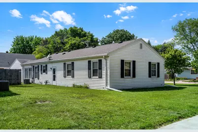 601  Isabelle Ave, Racine, WI 53402 - Photo 4