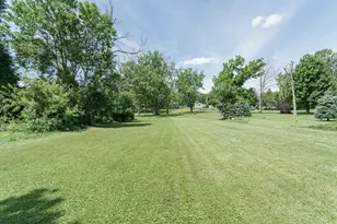 1410 Davis St, Watertown, WI 53098 - Photo 6