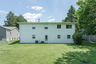 1410  Davis St, Watertown, WI 53098 - Photo 36