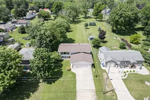1410 Davis St, Watertown, WI 53098 - Photo 8