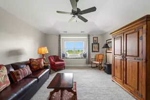 642 Eagleton Dr, Geneva, WI 53147 - Photo 46