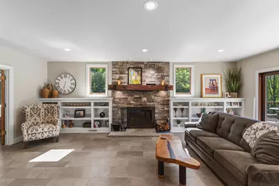 5989  Golf Ct, West Bend, WI 53095 - Photo 8