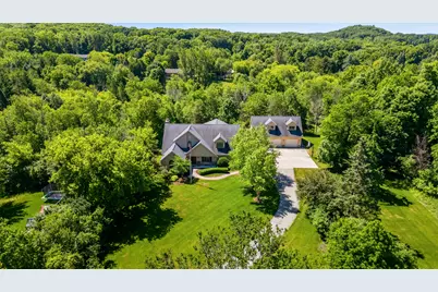 5989  Golf Ct, West Bend, WI 53095 - Photo 2