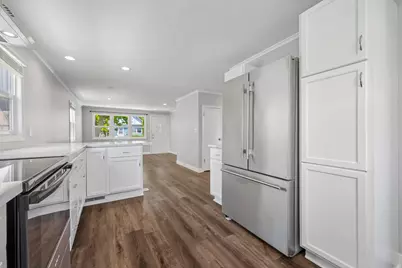2633 N 20th St, Sheboygan, WI 53083 - Photo 2