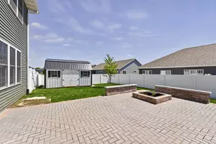 3184 S Warbler Ct, Beloit, WI 53511 - Photo 38