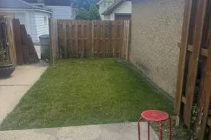 2740 N 56th St, Milwaukee, WI 53210 - Photo 12