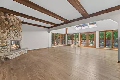 14840 W Oklahoma Ct, New Berlin, WI 53151 - Photo 14