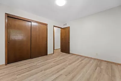 14840 W Oklahoma Ct, New Berlin, WI 53151 - Photo 30