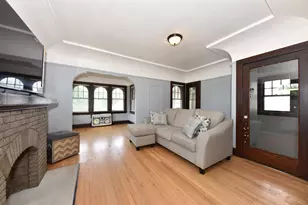 423 W Vine St, Milwaukee, WI 53212 - Photo 1